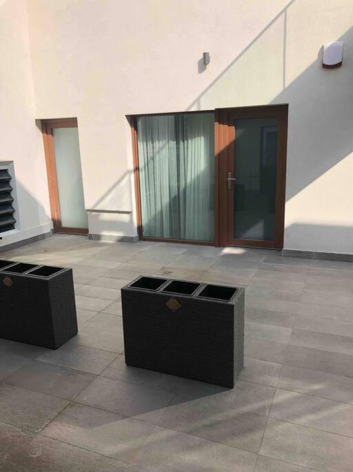 Luxury Cozy 2 Bdr Downtown Apt.5 Budapest Luaran gambar