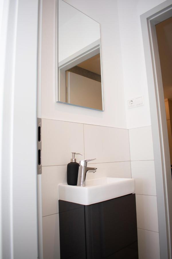 Luxury Cozy 2 Bdr Downtown Apt.5 Budapest Luaran gambar