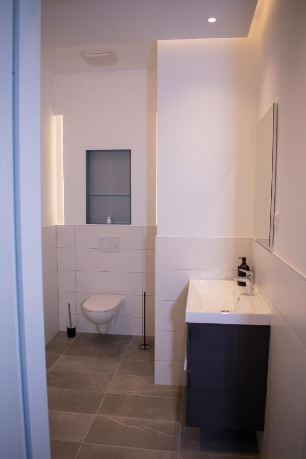 Luxury Cozy 2 Bdr Downtown Apt.5 Budapest Luaran gambar