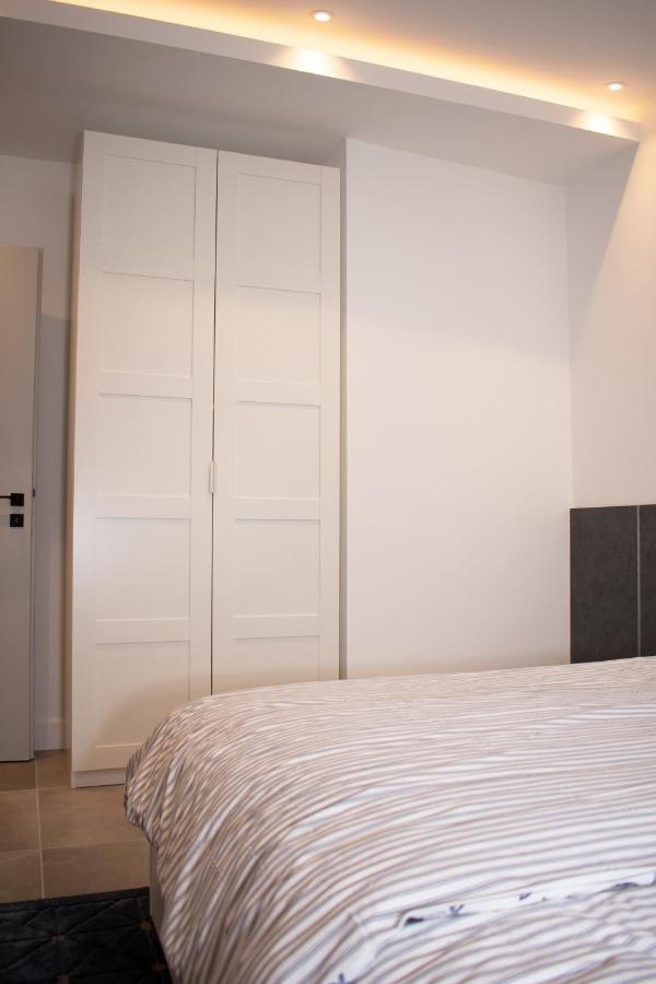 Luxury Cozy 2 Bdr Downtown Apt.5 Budapest Luaran gambar